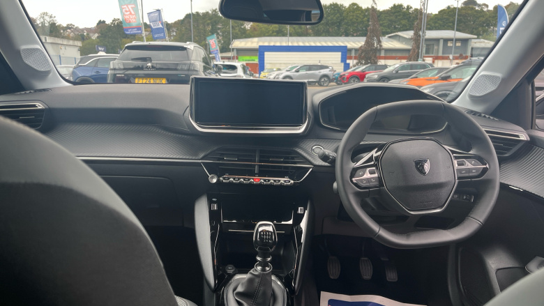 Peugeot 208 1.2 PureTech 100 Allure 5dr Petrol Hatchback